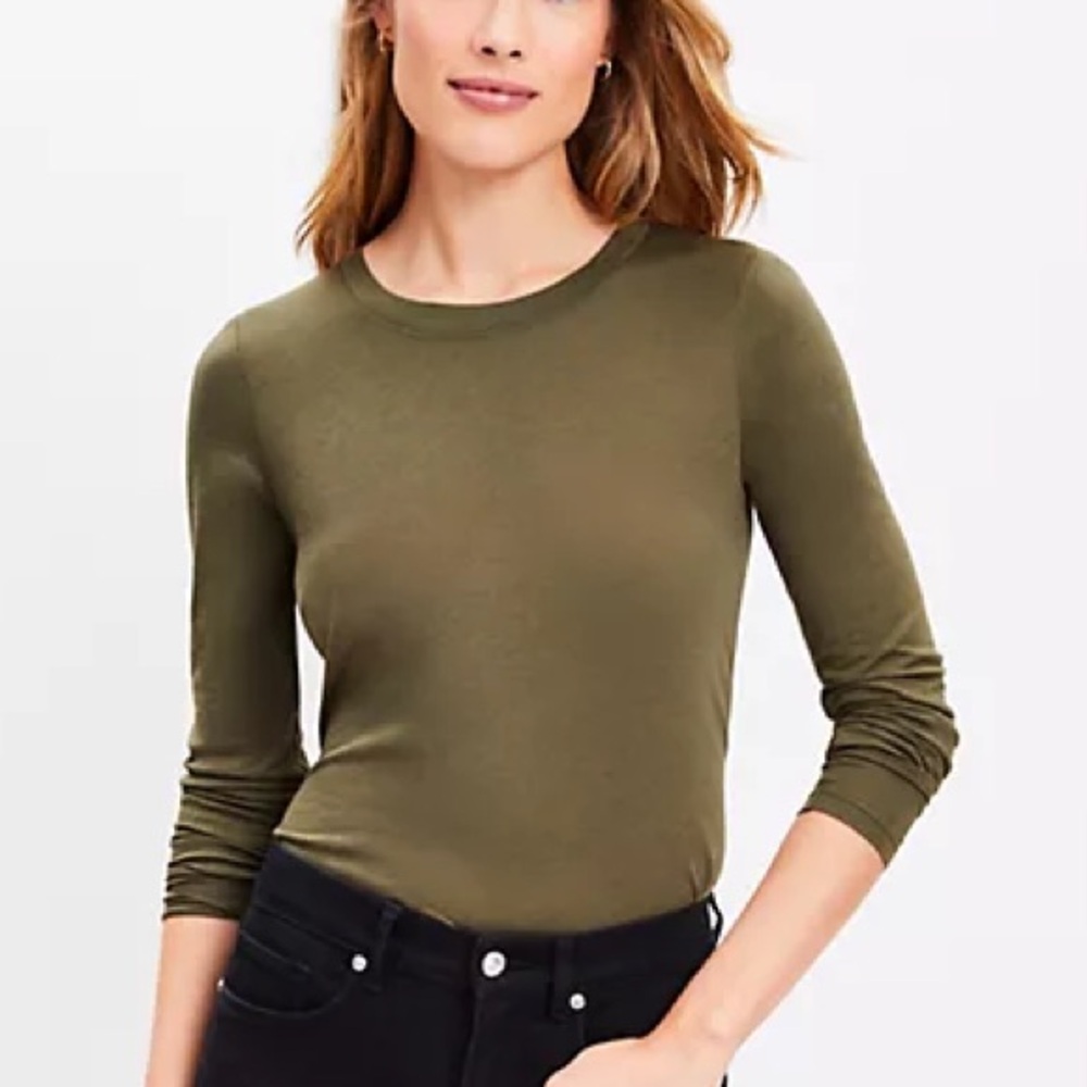 Ann Taylor green Long Sleeve Top